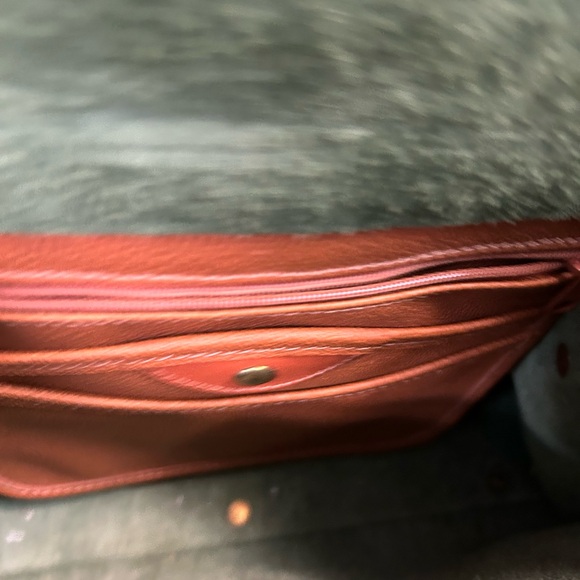 Stunning Dooney & Bourke 💚 - Picture 5 of 12